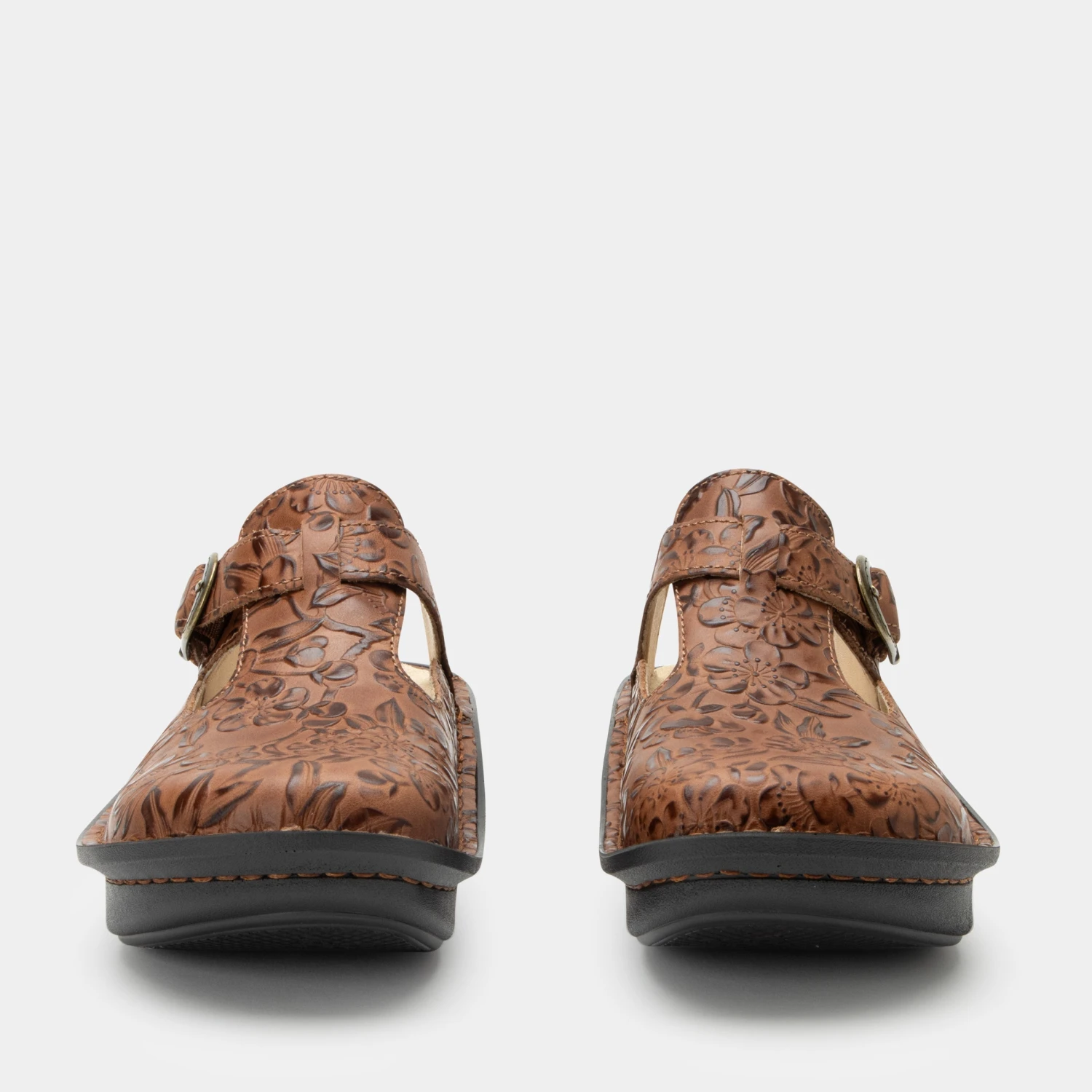 Shoes Classic Loretta Shoe 7 Shoes Classic Loretta Shoe - Image 5