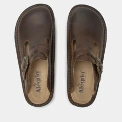 Classic Oiled Brown Shoe 13 Classic Oiled Brown Shoe -Alegria Shoes Sale ALG 7412 S4 3e661747 058a 4bec 942c 6c2fa4750f4a