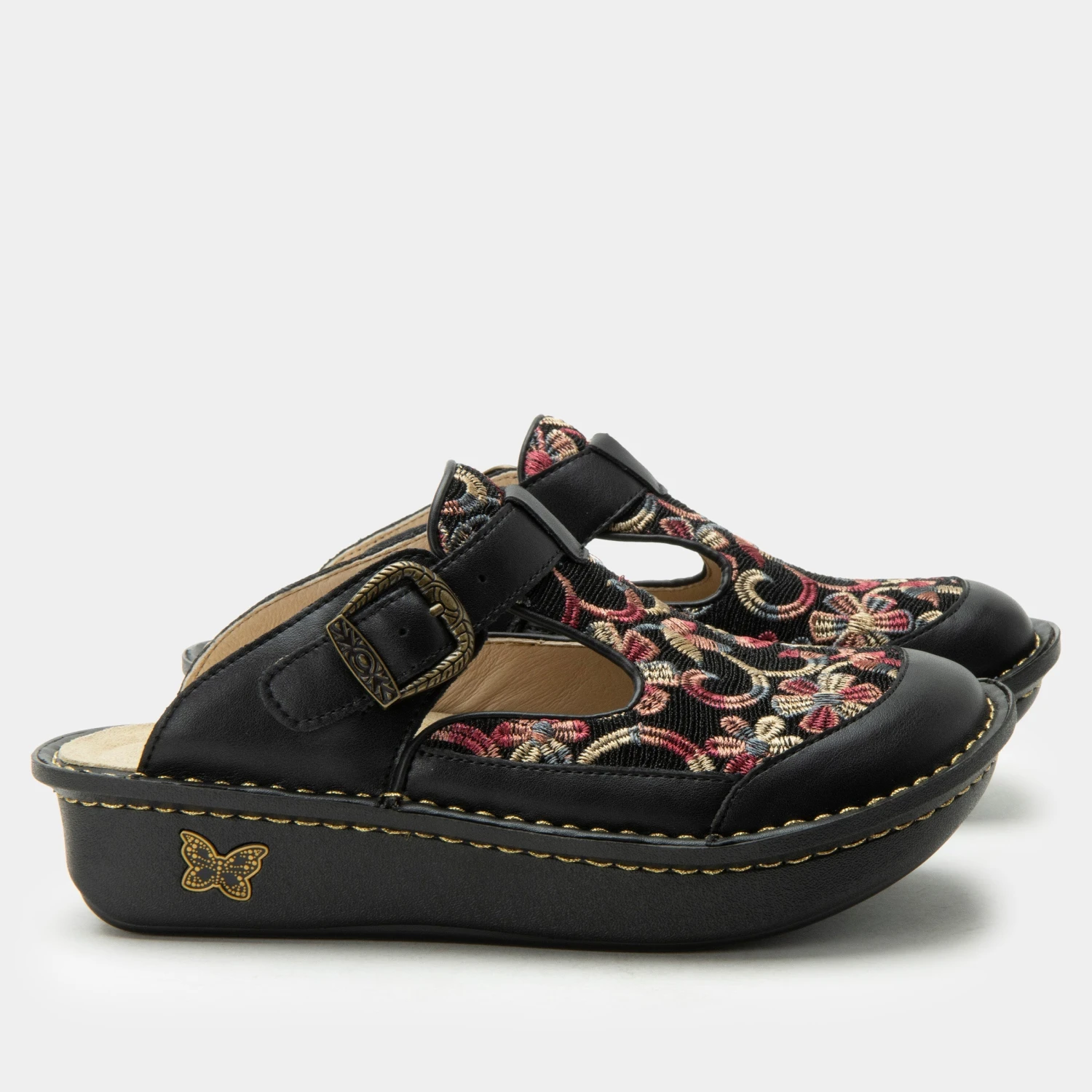 Shoes Classic Handicraft Shoe 5 Shoes Classic Handicraft Shoe - Image 3