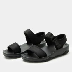 Crea8tion Ink Sandal