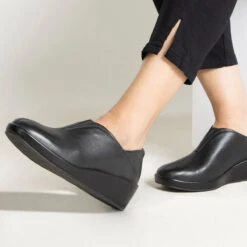 Shoes Hadlee Black Shoe -Alegria Shoes Sale HAD 601 1X 2b8c9e37 6e6a 46f4 88b9 228ecabf877d