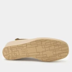 Shoes Hayes Beige Breeze Shoe 11 Shoes Hayes Beige Breeze Shoe -Alegria Shoes Sale HYS 6399 S6 d5c7c11d a1c9 4317 99c4 cbad494a32ed