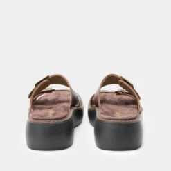 Iza Chocolate Sandal -Alegria Shoes Sale IZA 6340 S3 4d0475bc f45d 471e a994 76b2e3b0b23e
